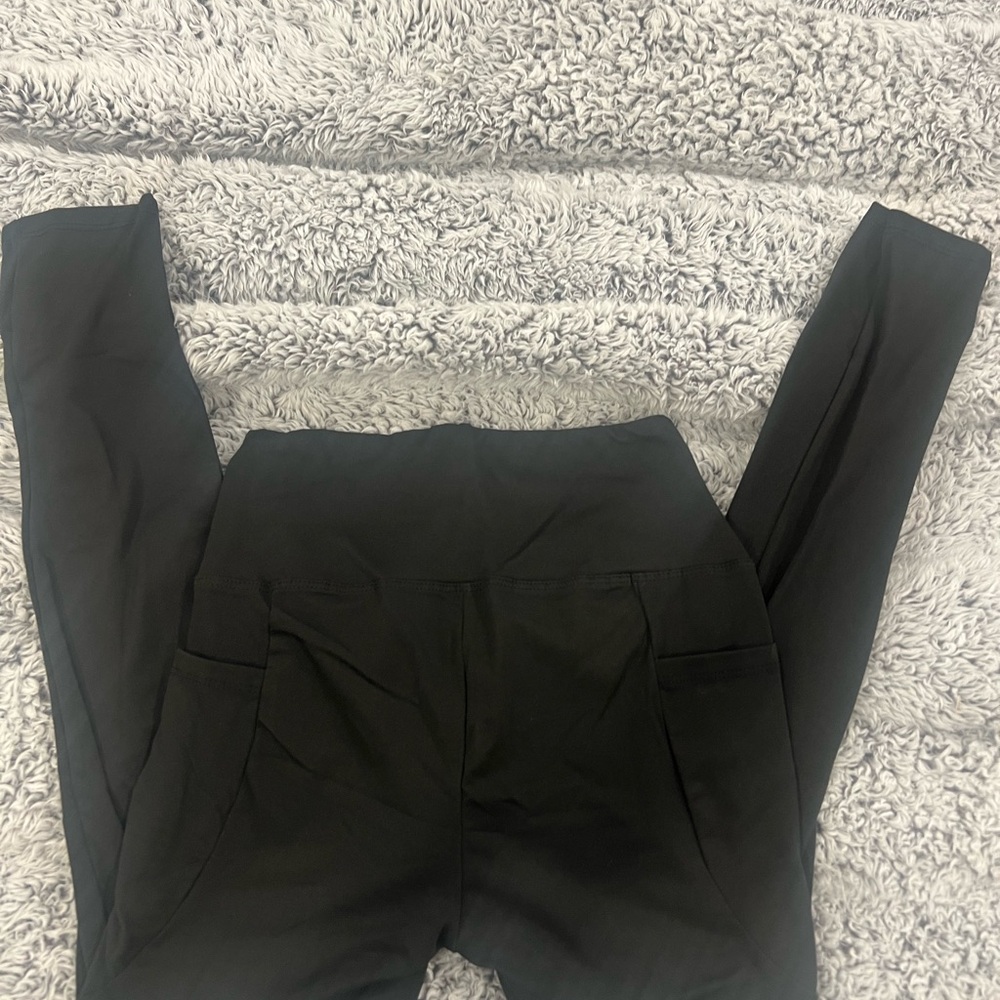 Black High-Waisted Leggings -New size small